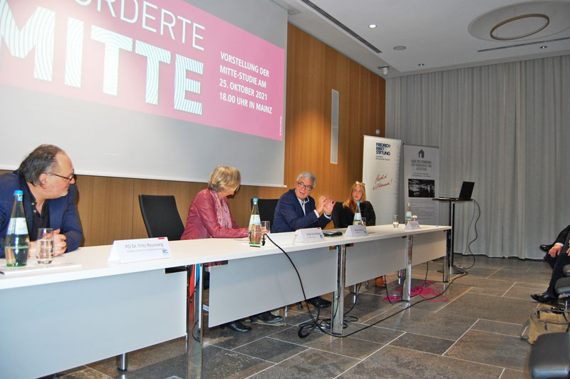 Vorstellung der FES-Mitte-Studie im Mainzer Landtag am 25. Oktober 2021