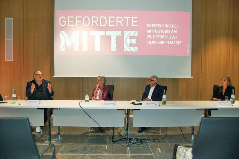 Vorstellung der FES-Mitte-Studie im Mainzer Landtag am 25. Oktober 2021